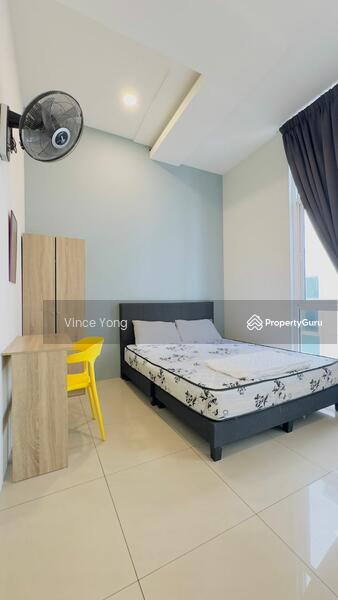 For Rent - Straits Regency