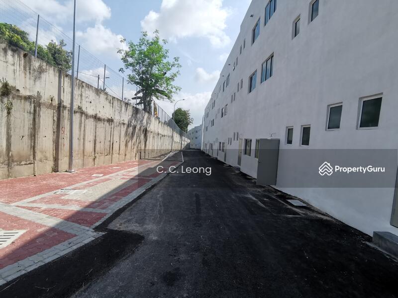 For Rent - skywiz business centre