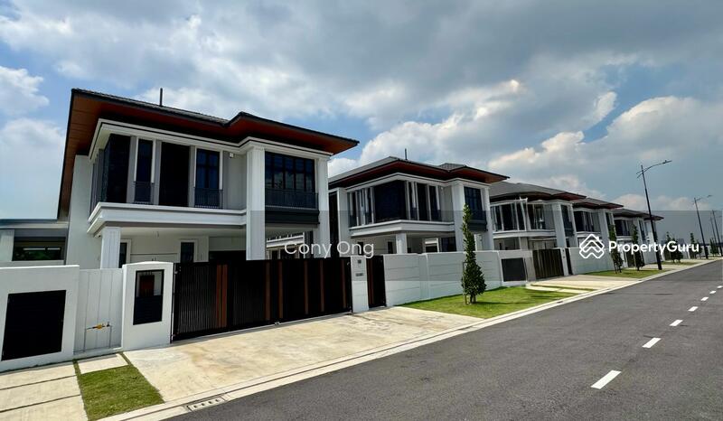 For Sale - Setia Tropika,Fenix Villas,Setia tropika,Double storey bungalow,Club house