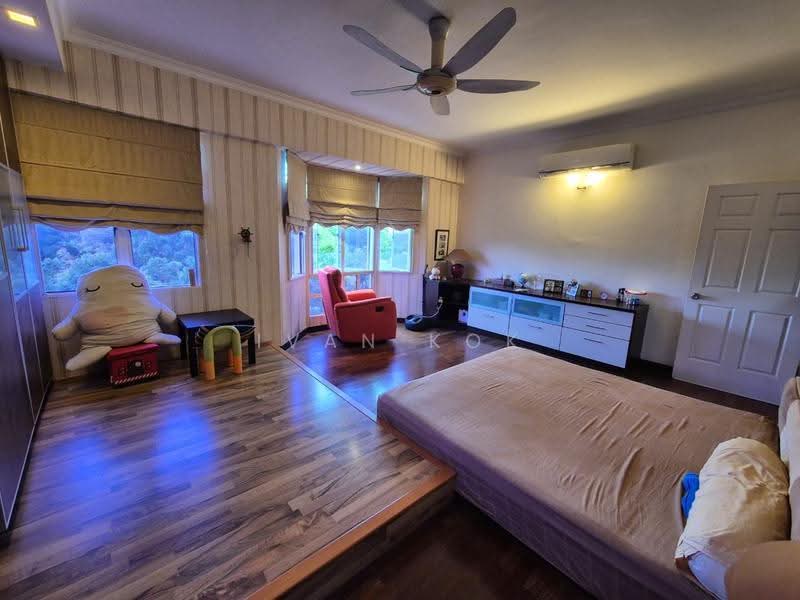 Condominium for Rent at Bungaraya Condominium - Ivan Kok - Bedroom - PropertyGuru.com.my