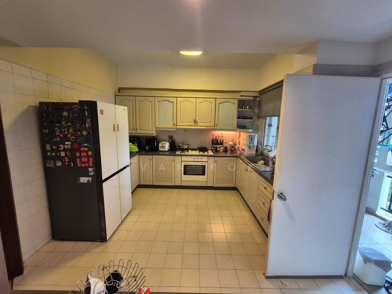 Condominium for Rent at Bungaraya Condominium - Ivan Kok - Kitchen - PropertyGuru.com.my
