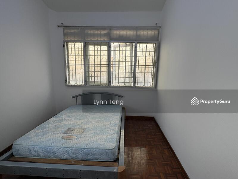 For Sale - 2 Storey Terrace House Greenlane