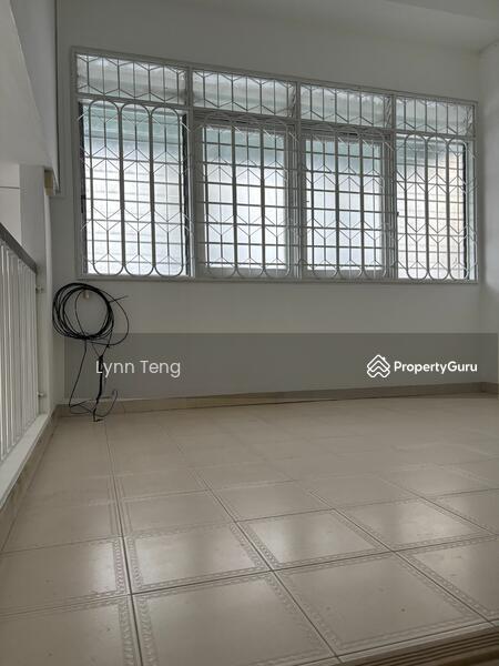 For Sale - 2 Storey Terrace House Greenlane