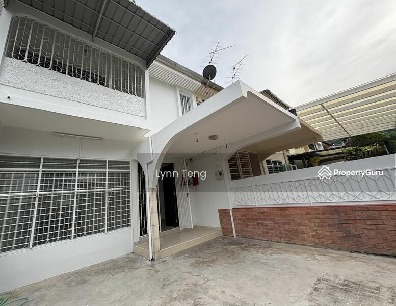 For Sale - 2 Storey Terrace House Greenlane