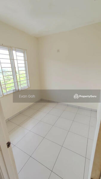 Untuk Dijual - Townhouse Puchong Laman & Bayu