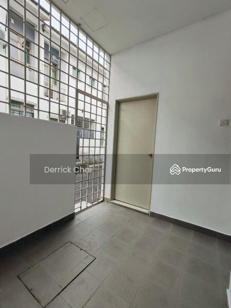 For Sale - Taman Kempas utama
