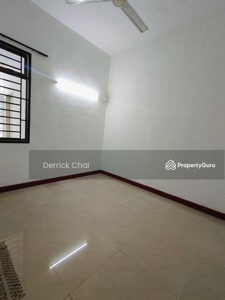 For Sale - Taman Kempas utama