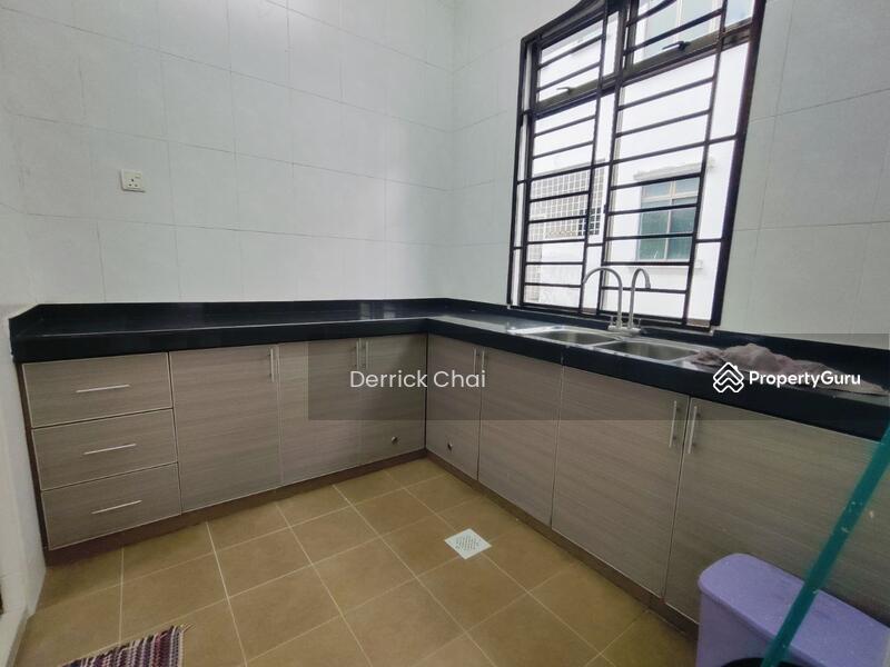 For Sale - Taman Kempas utama
