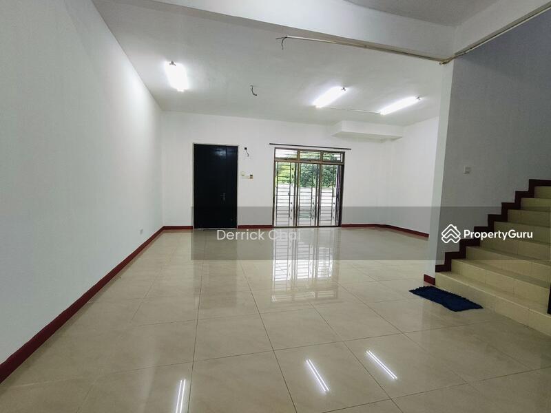 For Sale - Taman Kempas utama
