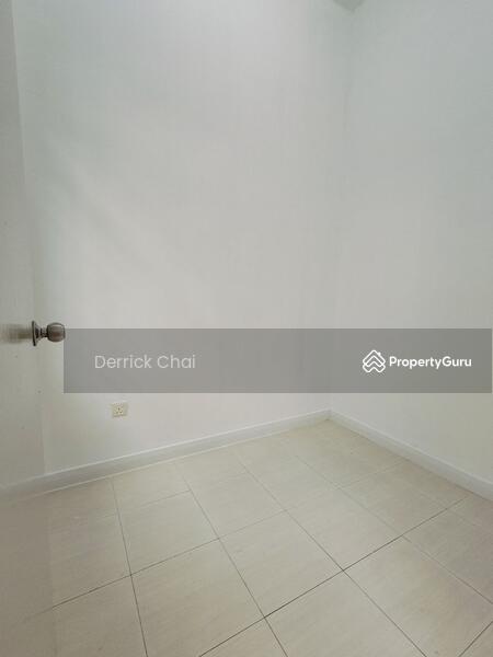 For Sale - Taman Kempas utama