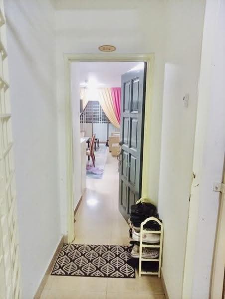 Kondominium untuk Disewa di Bayu Tasik 2 - Erin Yusof - Entrance - PropertyGuru.com.my