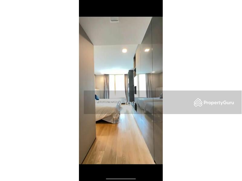 Untuk Dijual - The Oval