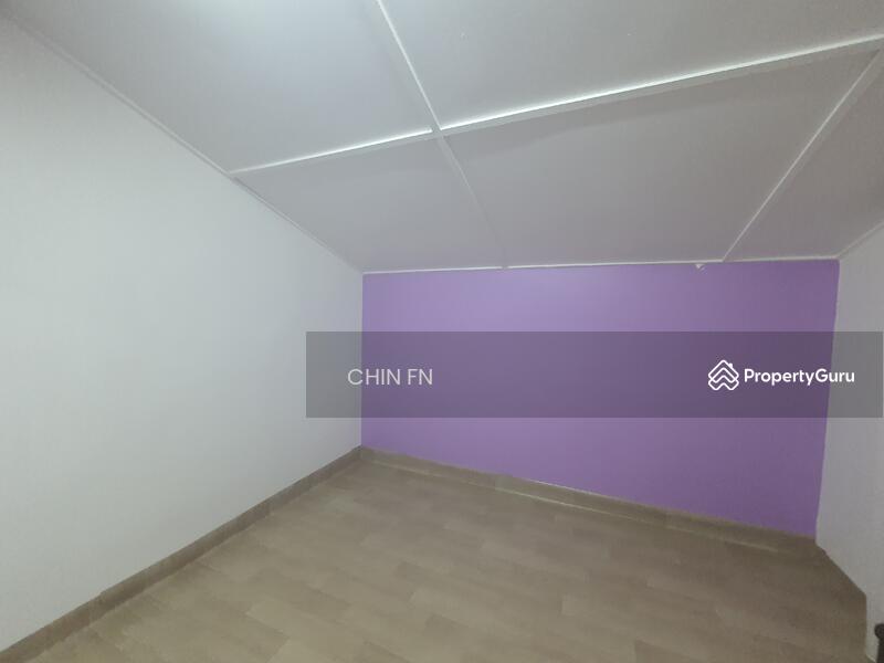 Untuk Dijual - Fully Renovated 5 Room Teres Furnish Seri Telok Emas Bukit Katil