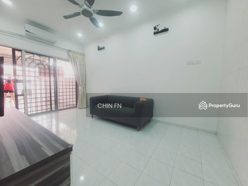 Untuk Dijual - Fully Renovated 5 Room Teres Furnish Seri Telok Emas Bukit Katil