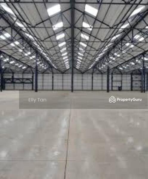 For Rent - [WAREHOUSE] Good For Badminton OR Pickleball Court in Damansara PJ Petaling Jaya