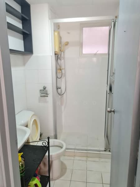 Condominium for Rent at Vista Millennium Condominium - Ben Woo - Bathroom - PropertyGuru.com.my