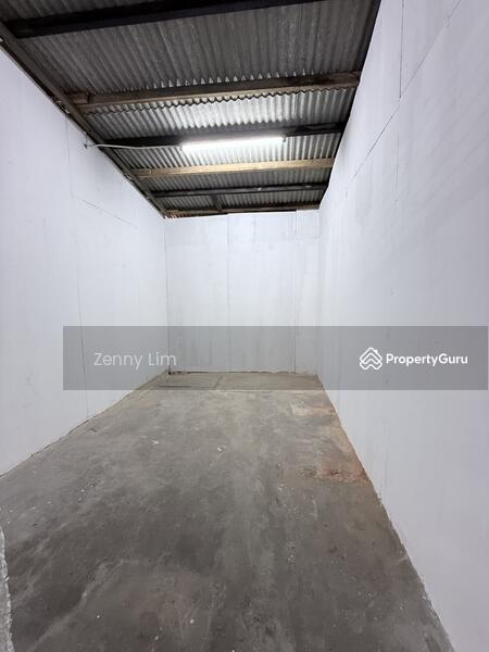 For Rent - Rental RM3k! Facing Main Road, High Visibility! Jalan Batu Tiga 1.5 Sty Shoplot to Let