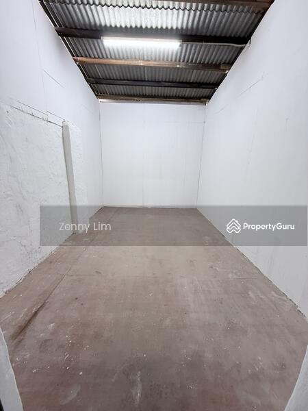 For Rent - Rental RM3k! Facing Main Road, High Visibility! Jalan Batu Tiga 1.5 Sty Shoplot to Let
