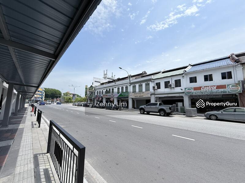 For Rent - Rental RM3k! Facing Main Road, High Visibility! Jalan Batu Tiga 1.5 Sty Shoplot to Let