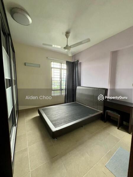 For Rent - Rivercity Condominium