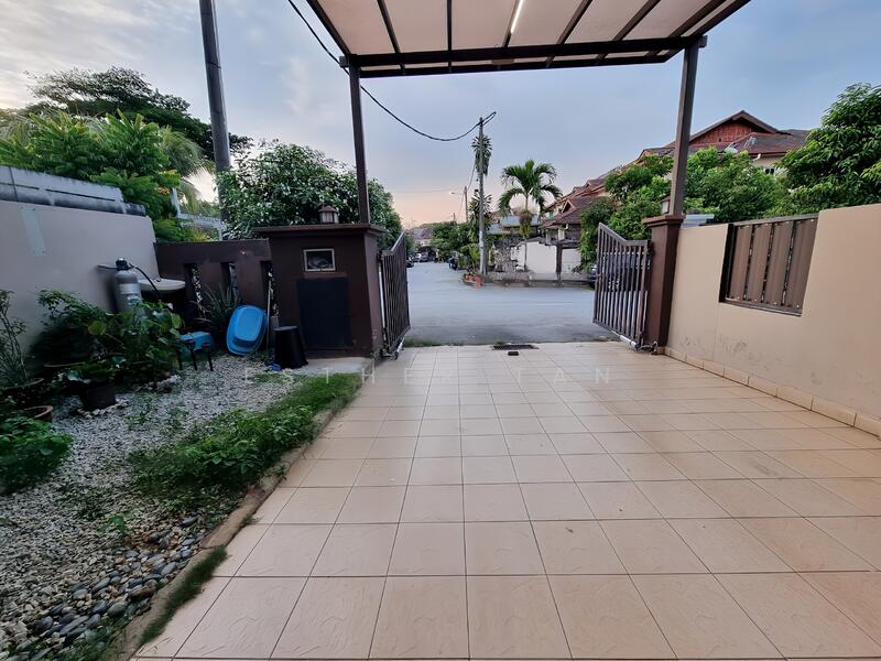 For Rent - Kota Damansara