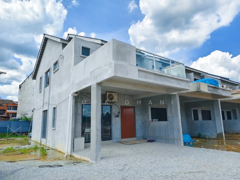 Rumah Teres 2 Tingkat untuk Dijual di Bukit Panchor (Nibong Tebal) - Azura Ghani - PropertyGuru.com.my