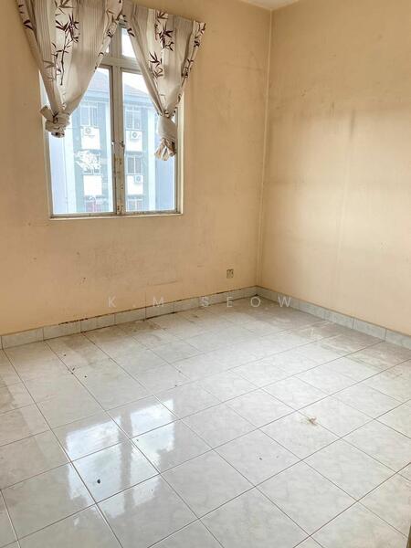 For Sale - Subang Perdana Goodyear Court 6