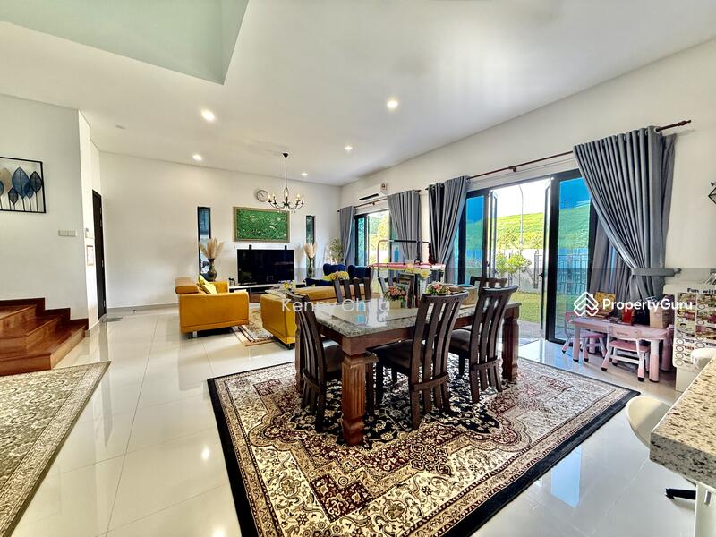 For Sale - Temasya Legasi