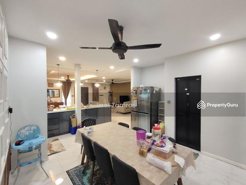 2-storey Terraced House for Sale in Seksyen 7 (Shah Alam) - Izzat Zamros - PropertyGuru.com.my
