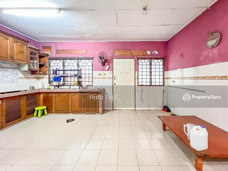 For Sale - Double Storey Terrace Taman Sri Haneco Semenyih