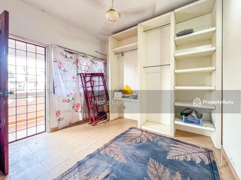 For Sale - Double Storey Terrace Taman Sri Haneco Semenyih