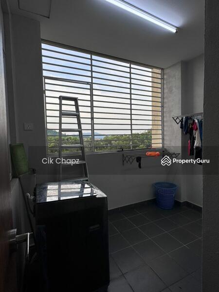 yard (facing bukit)