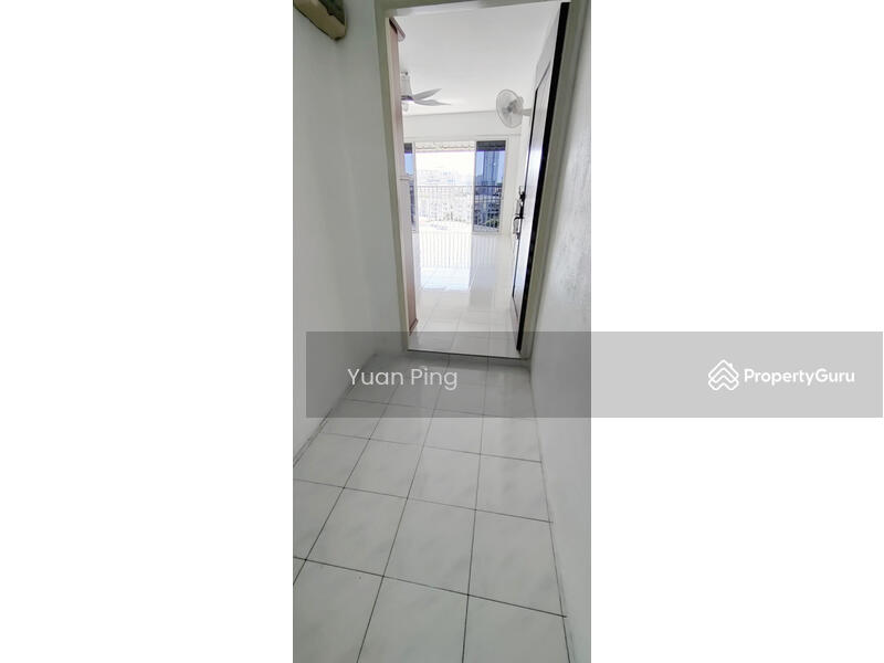 For Rent - Kota Emas