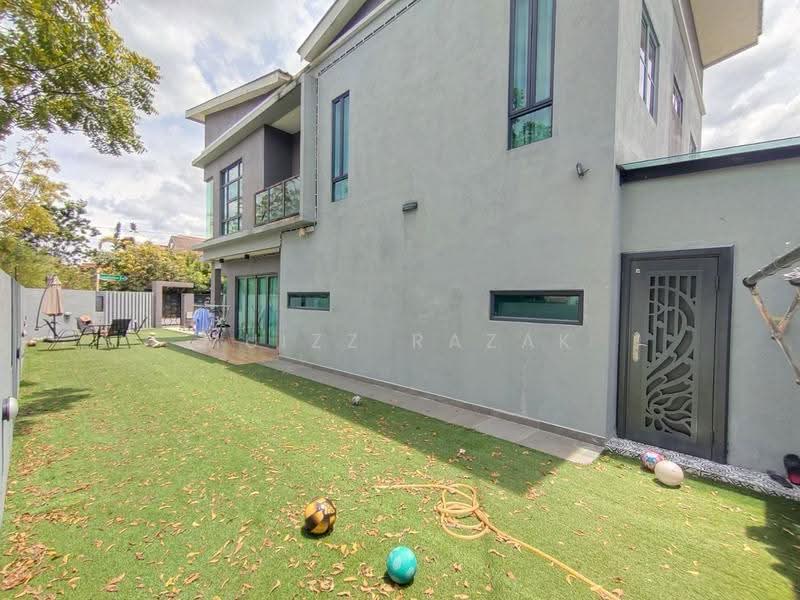2-storey Terraced House for Sale in Seksyen 7 (Shah Alam) - Muizz Razak - PropertyGuru.com.my