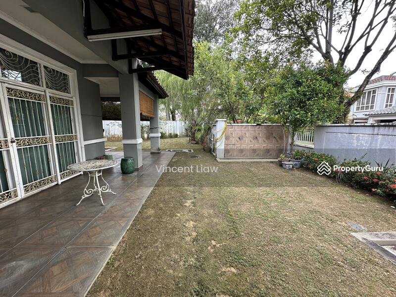For Sale - D'Villa, Section 11, Kota Damansara
