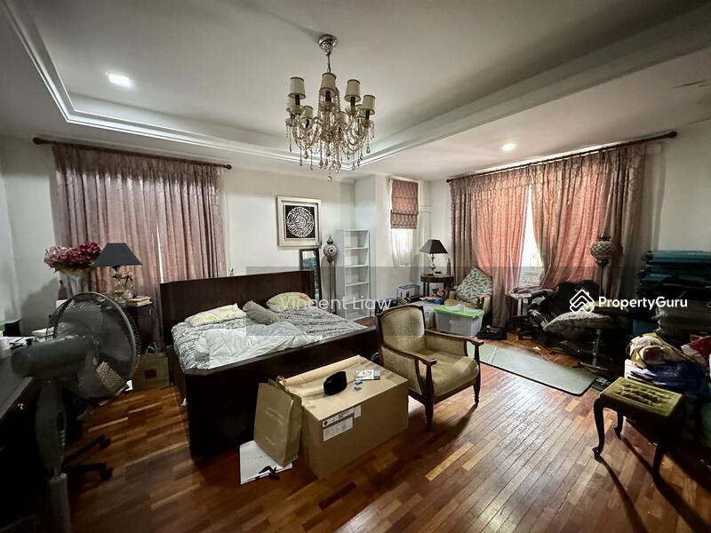 For Sale - D'Villa, Section 11, Kota Damansara