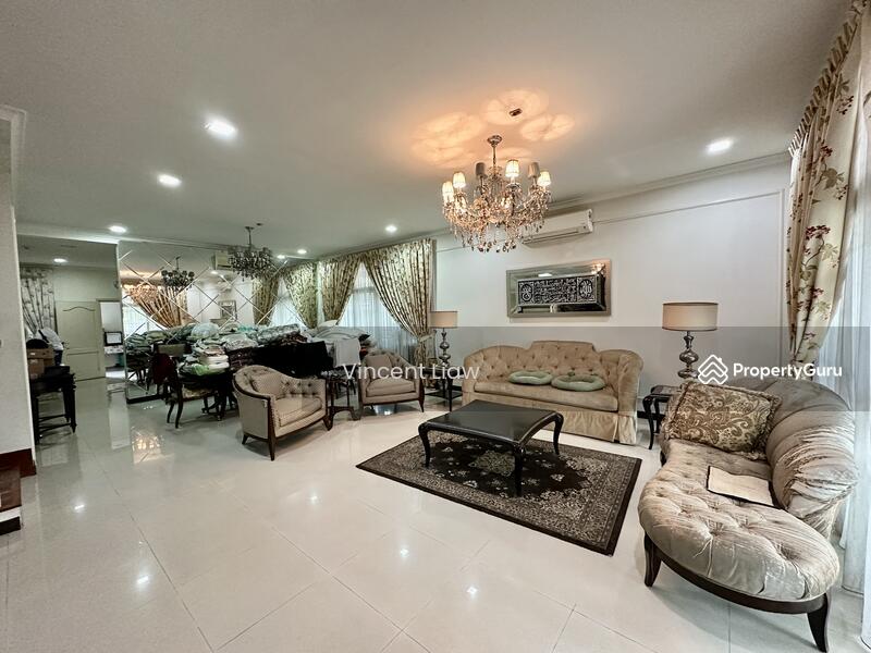 For Sale - D'Villa, Section 11, Kota Damansara