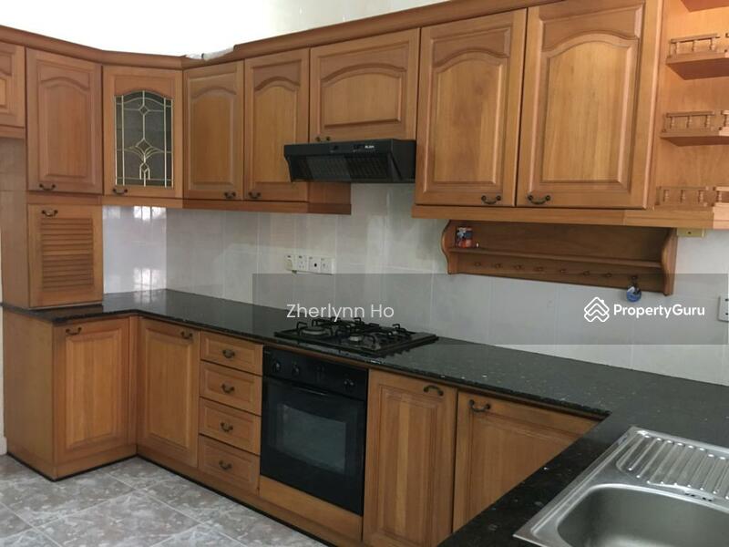 Terraced House for Sale in Island Glades (Jelutong) - Zherlynn Ho - PropertyGuru.com.my