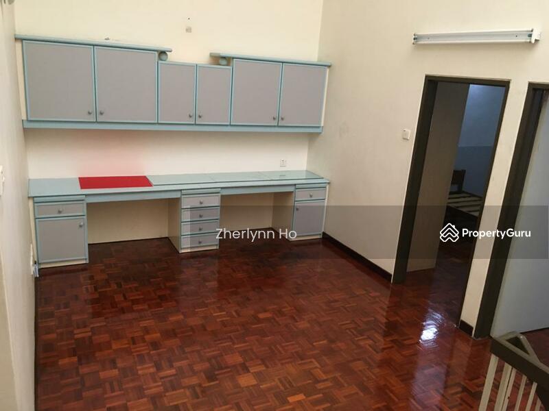 Terraced House for Sale in Island Glades (Jelutong) - Zherlynn Ho - PropertyGuru.com.my