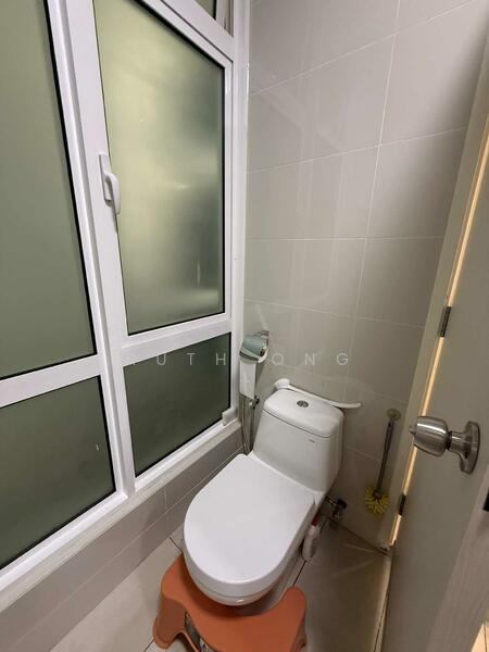 Ferringhi Residence untuk Untuk Disewa - RM 2,100 /bulan, Mac 2026 - Bathroom - PropertyGuru.com.my