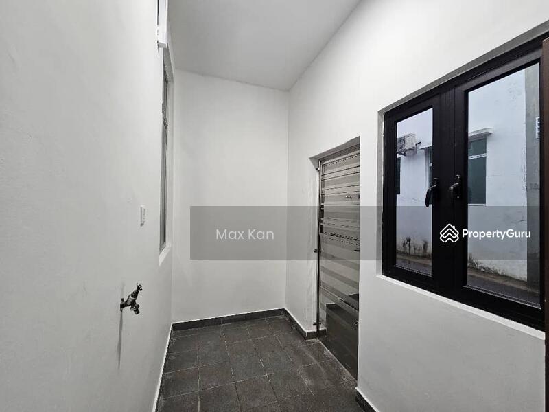 For Rent - Taman Mount Austin