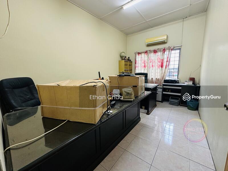 Untuk Dijual - Pelabuhan Klang