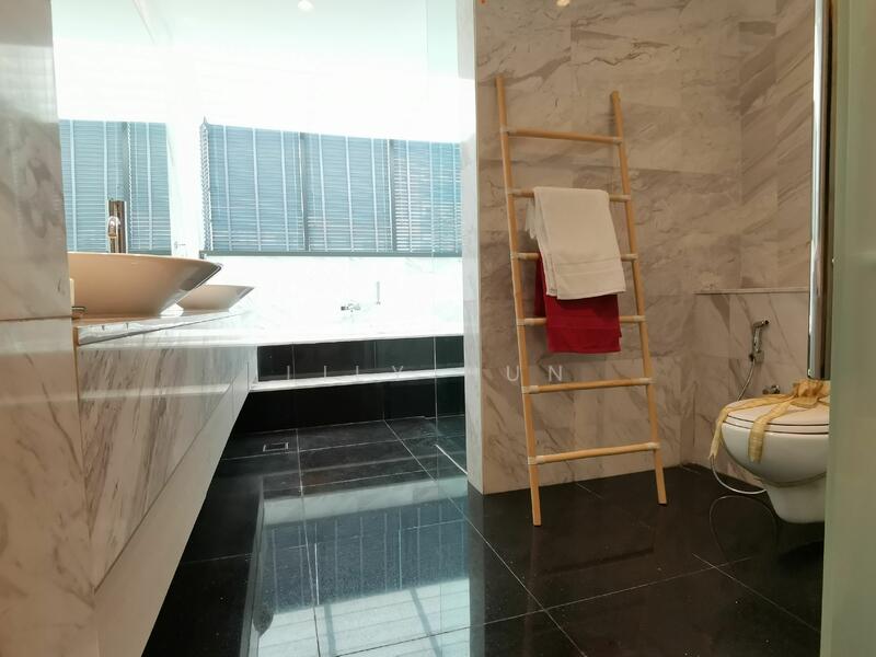 Vila Berkembar untuk Dijual di Bukit Kiara (Kuala Lumpur) - Lily Hun - Bathroom - PropertyGuru.com.my