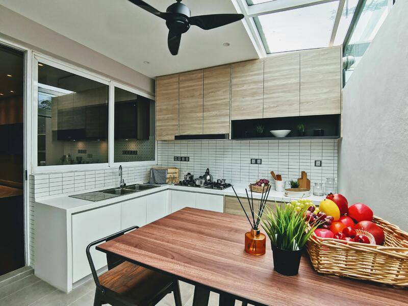 Vila Berkembar untuk Dijual di Bukit Kiara (Kuala Lumpur) - Lily Hun - Kitchen - PropertyGuru.com.my
