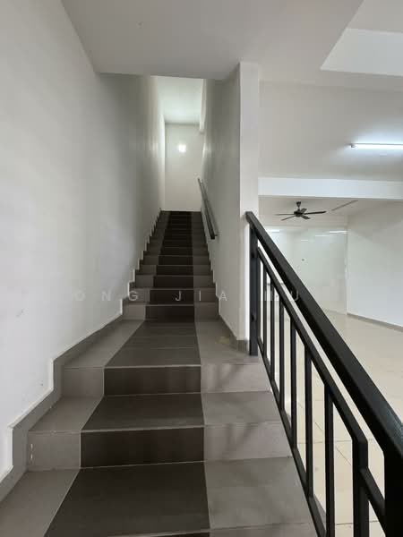 1-storey Terraced House for Sale in Bandar Springhill (Jimah) - Ong Jia Hui - PropertyGuru.com.my