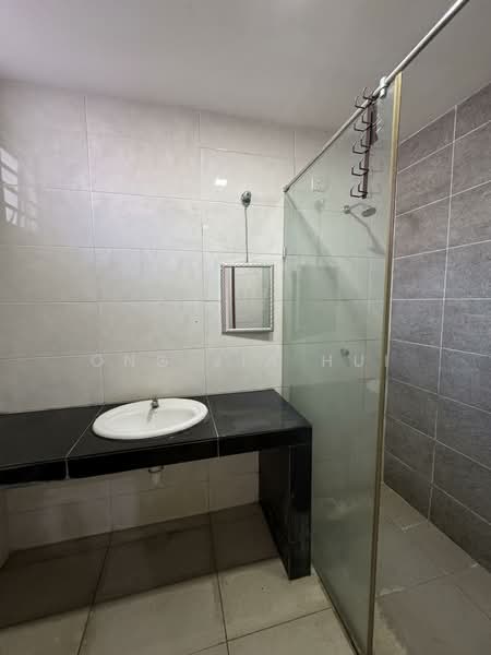 1-storey Terraced House for Sale in Bandar Springhill (Jimah) - Ong Jia Hui - PropertyGuru.com.my