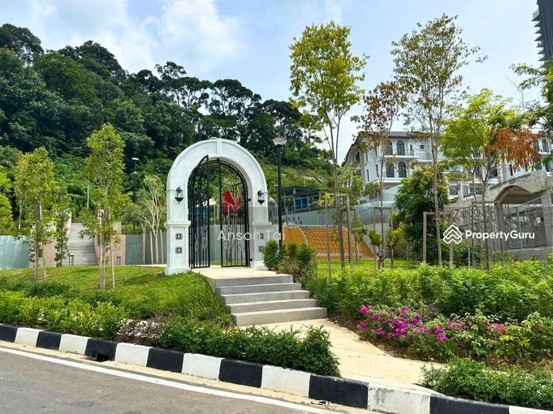 For Sale - Casa Rica