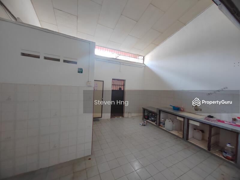 Untuk Disewa - 2 Storey Commercial Use Terrace House @ Jalan Seang Tek Georgetown