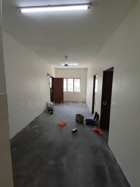 Flat for Rent at Taman Pendamar Indah 2 - Lee Keng Aun - Interior - PropertyGuru.com.my