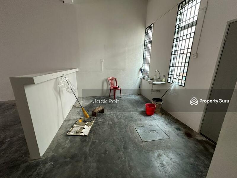 For Rent - Ground Floor Shop Lot At Tasek Near Lotus